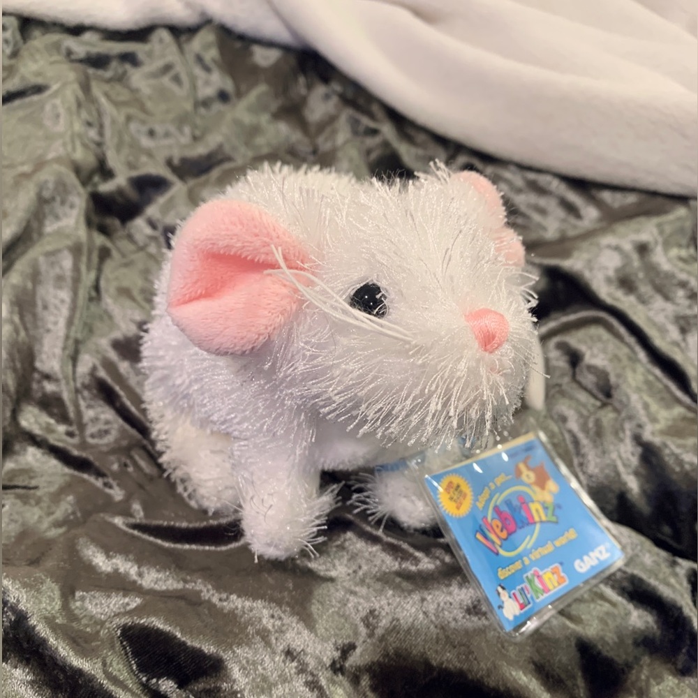 GANZ Webkinz Lil'Kinz Mouse New Sealed Unused Code